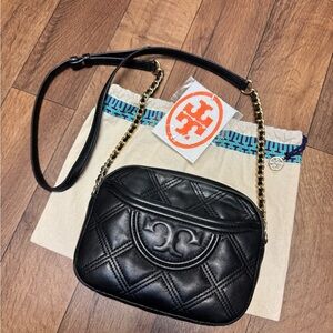 Tory Burch Kira Diamond Quilt Camera Crossbody Bag w/ New Tory DustBag